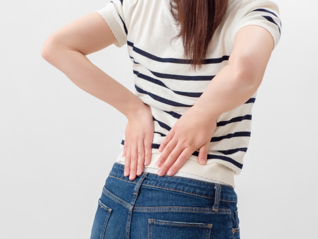産後の腰痛を骨盤からリセットする