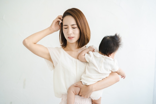 肩こりでイライラするのはなぜ?体が出しているサインの正体