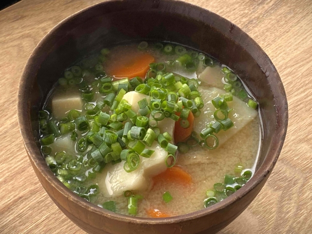 ご飯を減らす前に具だくさん味噌汁!一番賢い産後ダイエット