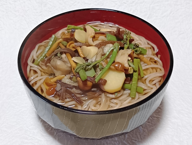 産後ダイエット中に迷ったら。そばがママの体に優しい理由