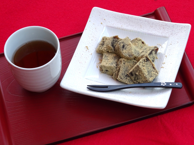 お菓子を我慢していませんか?産後ダイエットの強い味方になる和菓子の秘密