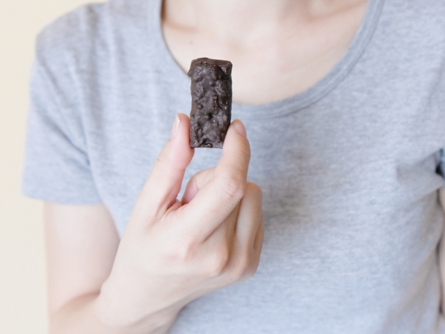 育児中の「ちょこちょこ食べ」を見直すポイント【産後ダイエット】