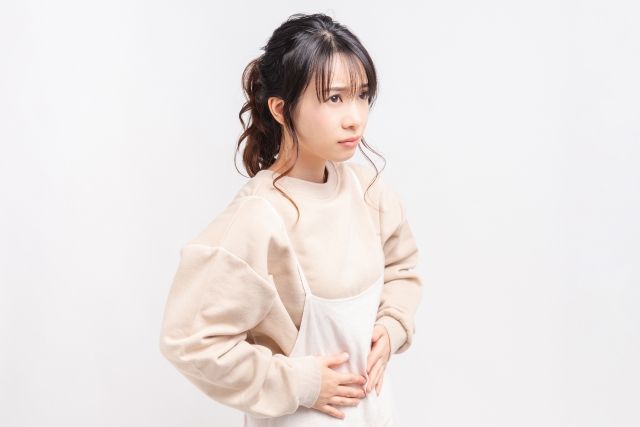 体重は戻ったのに…産後の『ぽっこりお腹』が凹まない理由と姿勢の深い関係
